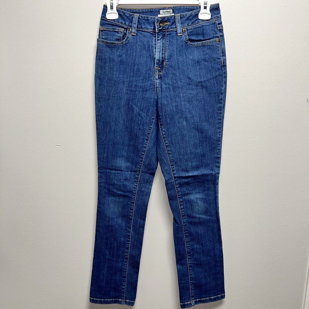 LL Bean Jeans Womens 2 Classic Fit Straight Leg Modest Classic Cotton Mid Rise